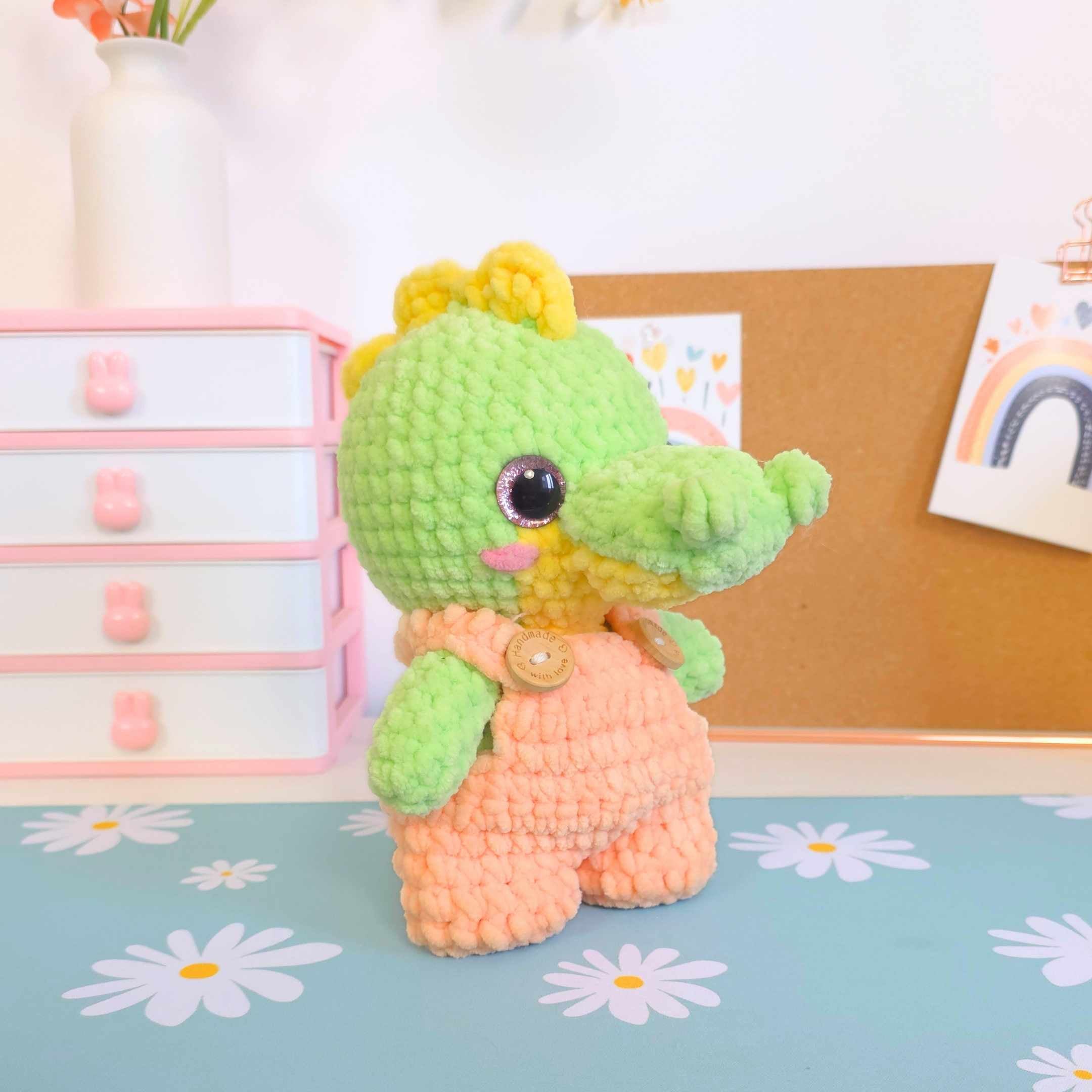 Cute Crocodile with Overalls Amigurumi Crochet Pattern PDF - HUGurumi