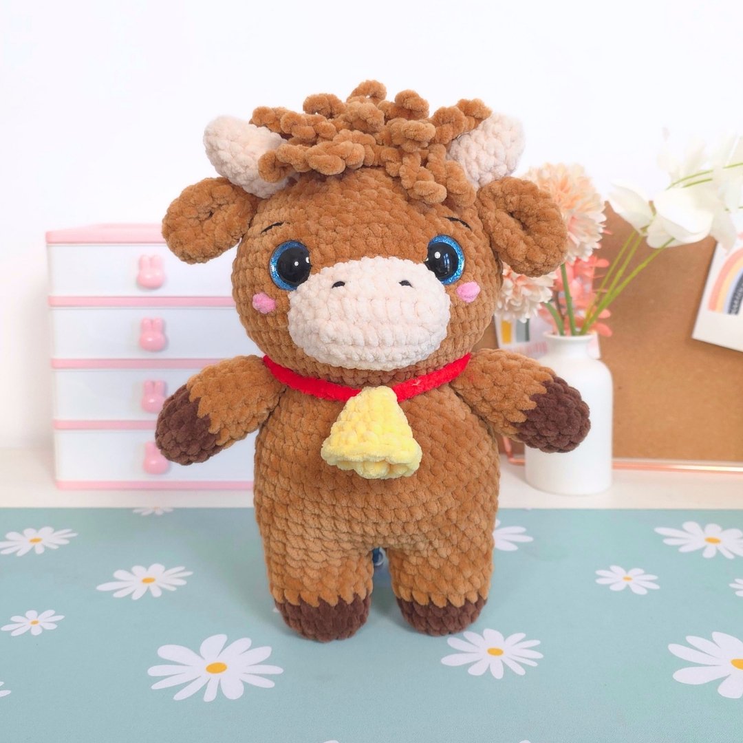 Cute Highland Cow Low-Sew Amigurumi Crochet Pattern PDF - HUGurumi
