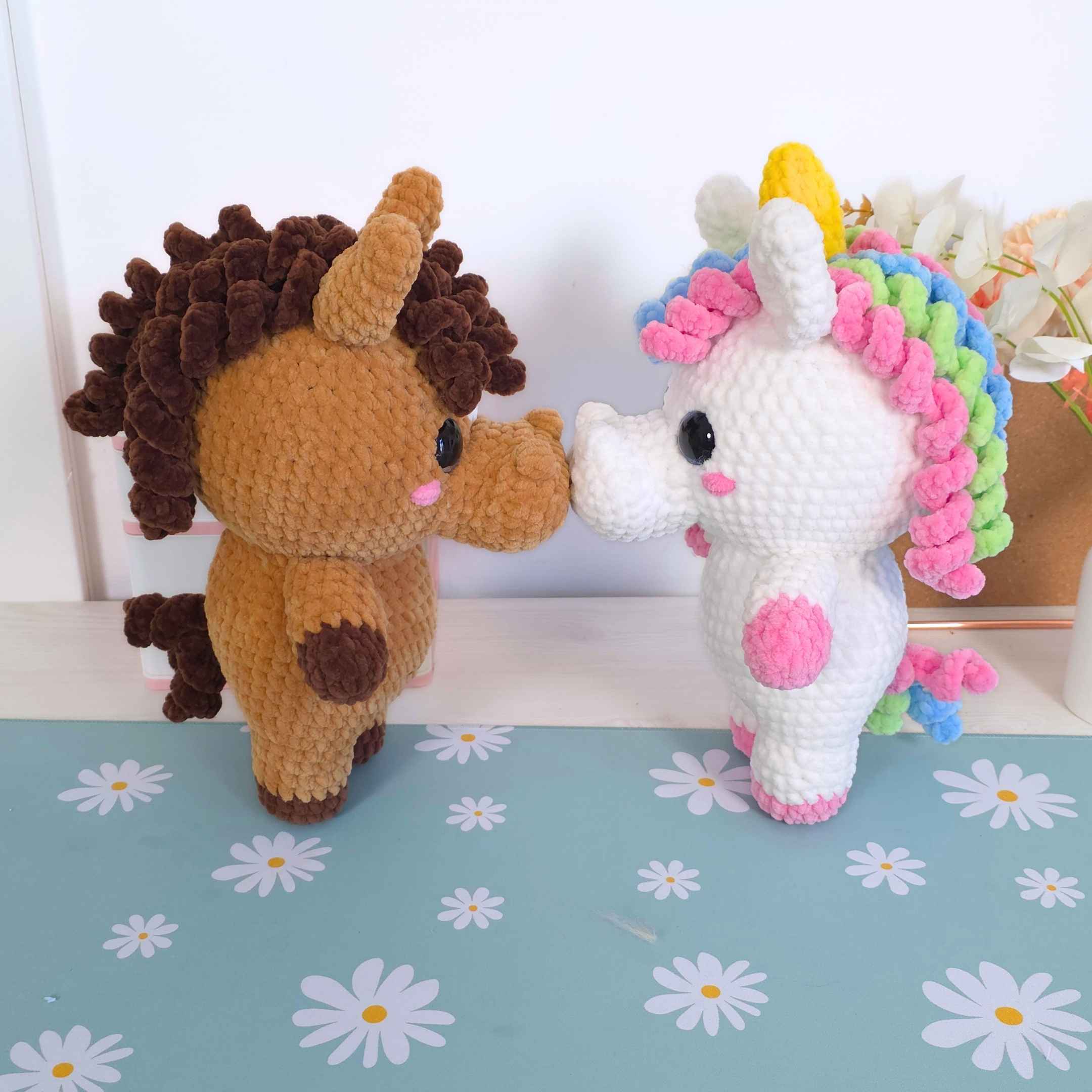 Cute Horse and Unicorn Low-Sew Amigurumi Crochet Pattern PDF - HUGurumi