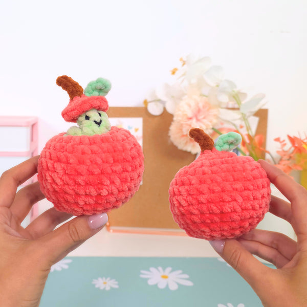 Cute Apple With Worm Low-Sew Amigurumi Crochet Pattern PDF - HUGurumi