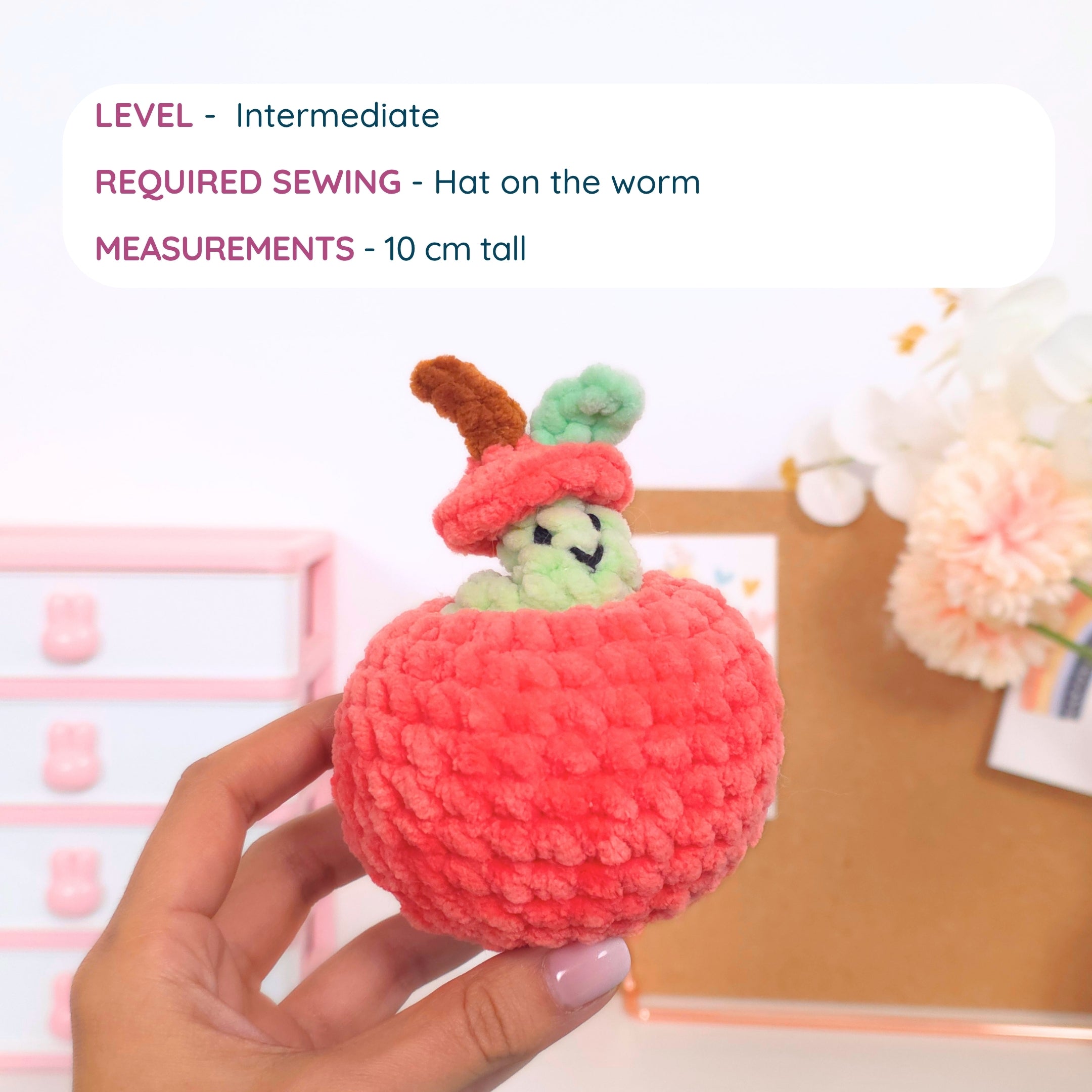 Cute Apple With Worm Low-Sew Amigurumi Crochet Pattern PDF - HUGurumi
