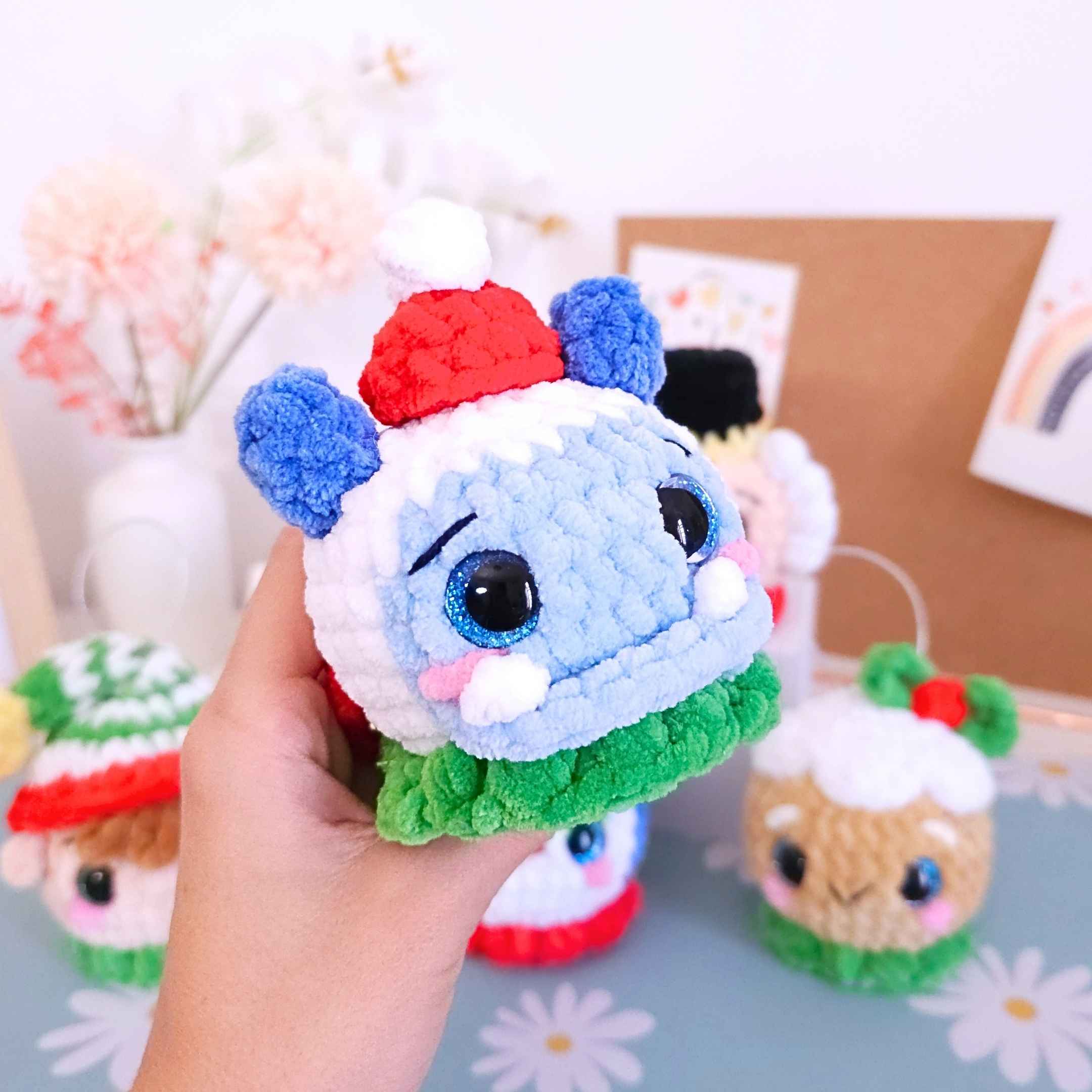Cute Christmas Ornament Bundle Vol.2 Low-Sew Amigurumi Crochet Pattern PDF - HUGurumi