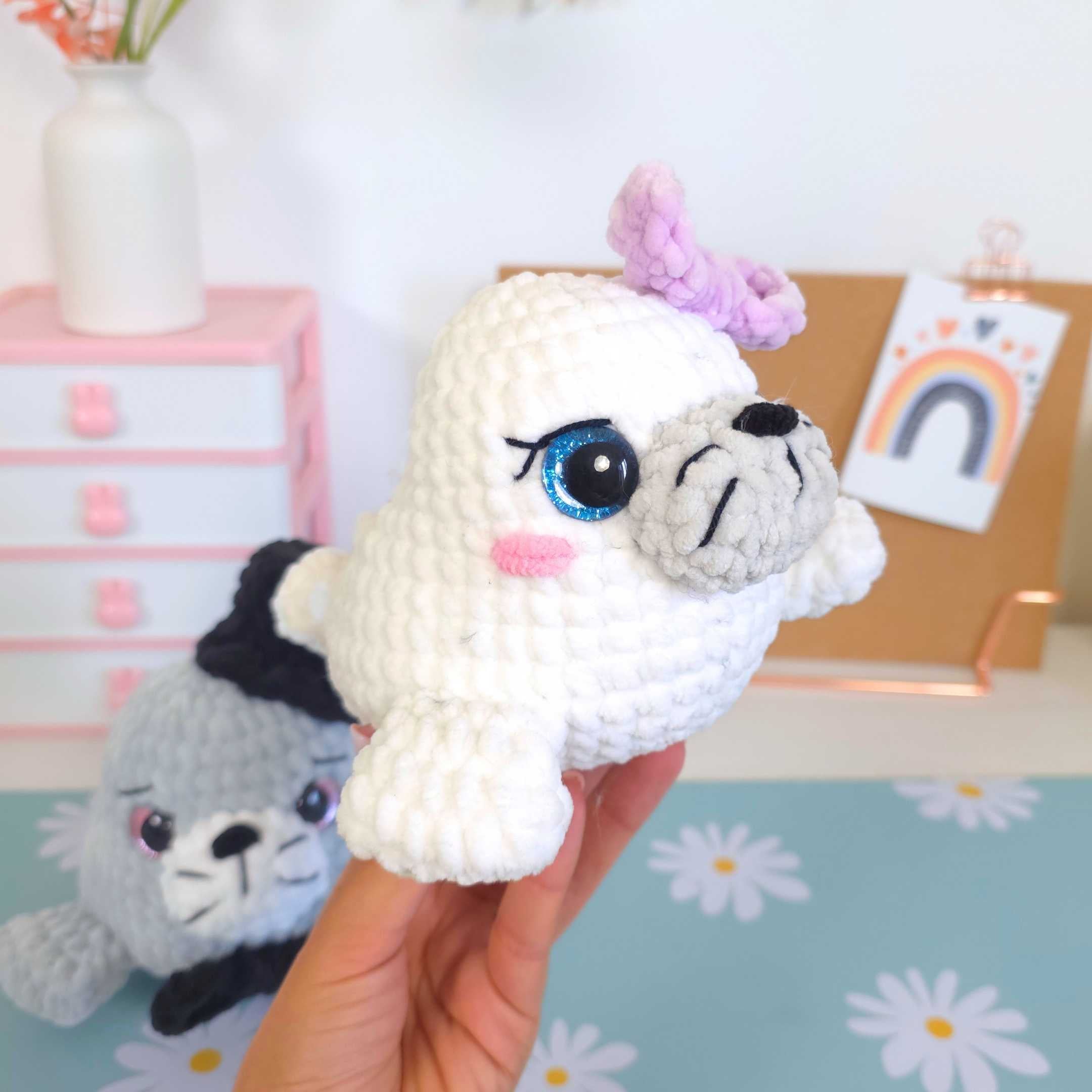 Cute Seals Couple Low-Sew Amigurumi Crochet Pattern PDF - HUGurumi