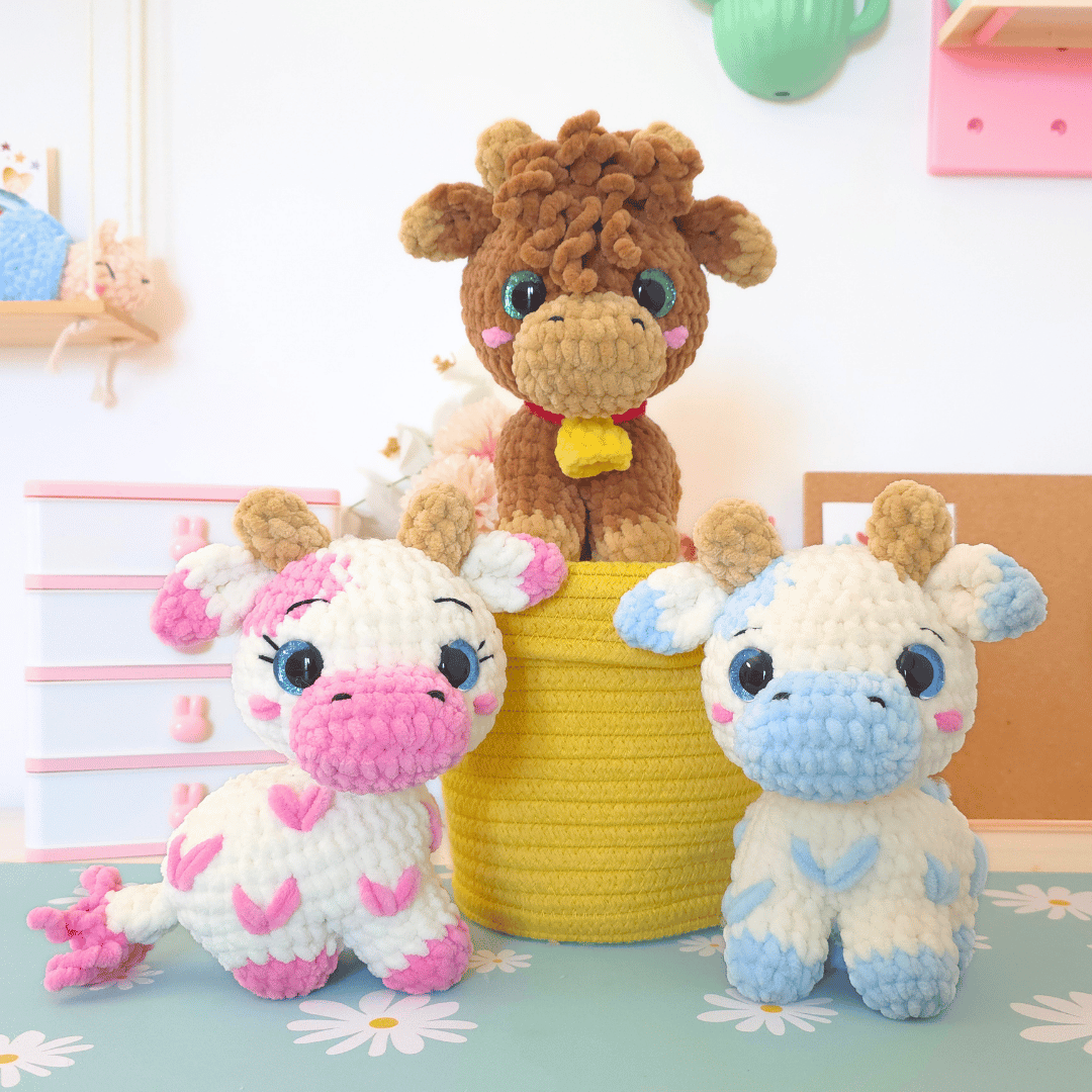 Little Cows 2 in 1 – Low-Sew Four legged Amigurumi Crochet Pattern PDF