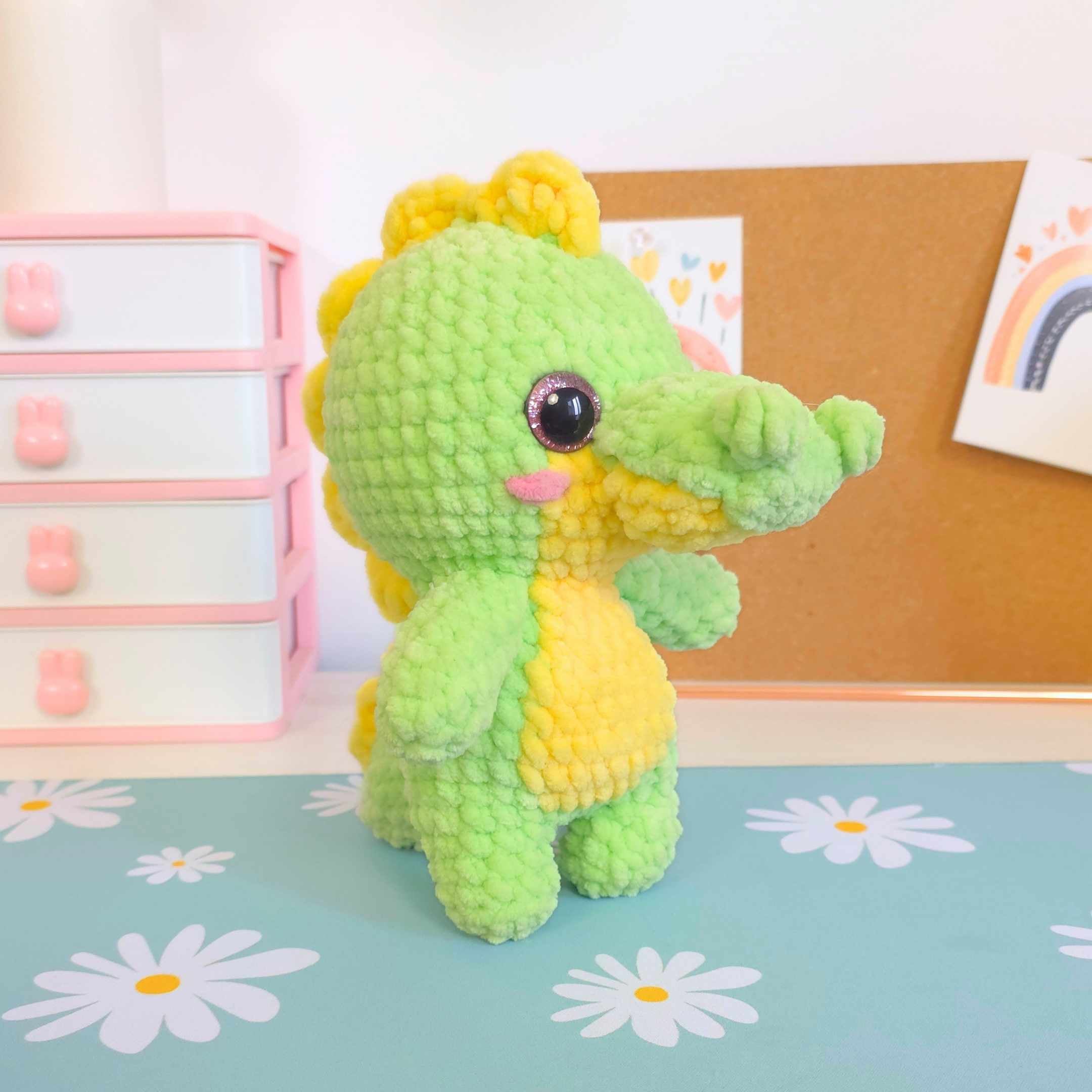 Cute Crocodile with Overalls Amigurumi Crochet Pattern PDF - HUGurumi