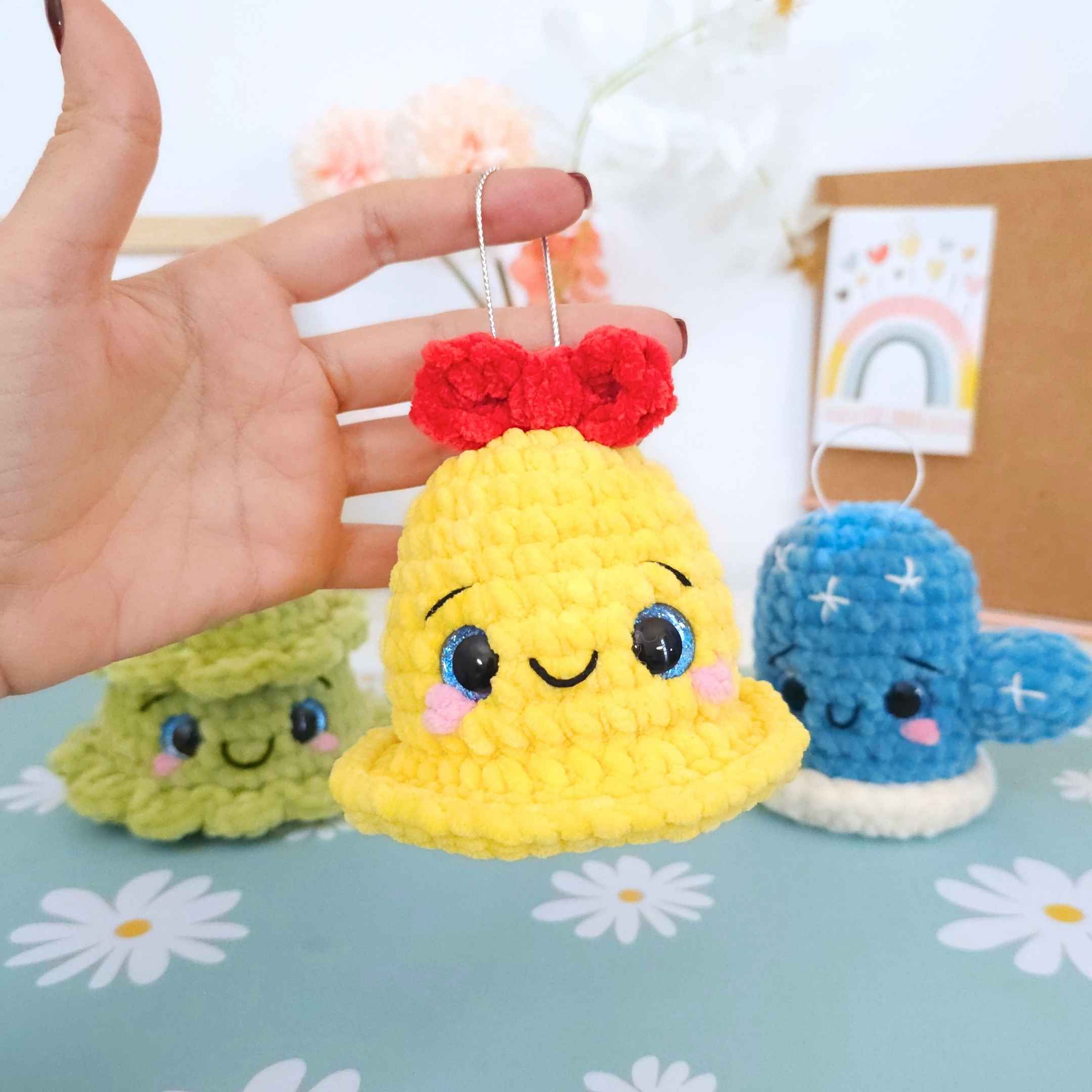 Cute Christmas Ornament Bundle Vol.3 Low-Sew Amigurumi Crochet Pattern PDF - HUGurumi