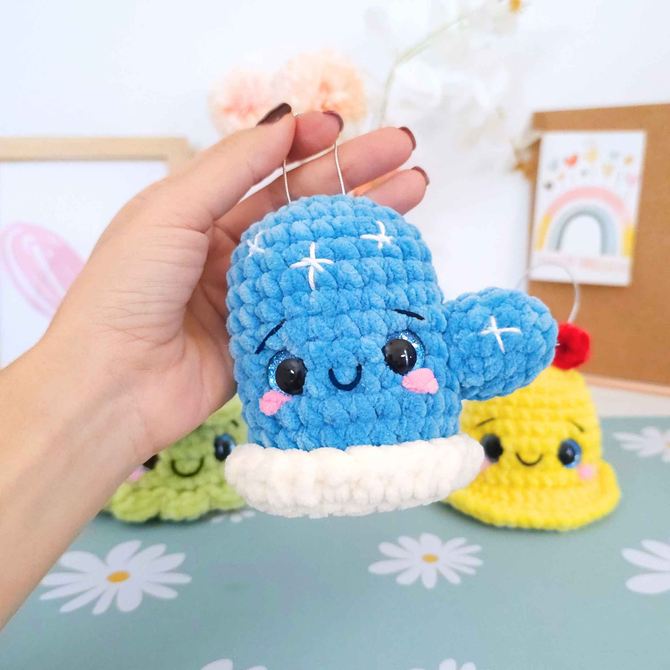 Cute Christmas Ornament Bundle Vol.3 Low-Sew Amigurumi Crochet Pattern PDF - HUGurumi