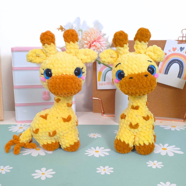 Little Giraffe – Low-Sew Amigurumi Crochet Pattern PDF