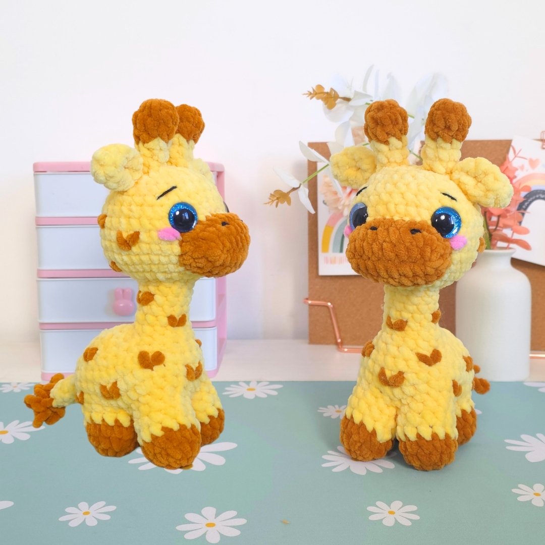Little Giraffe – Low-Sew Amigurumi Crochet Pattern PDF