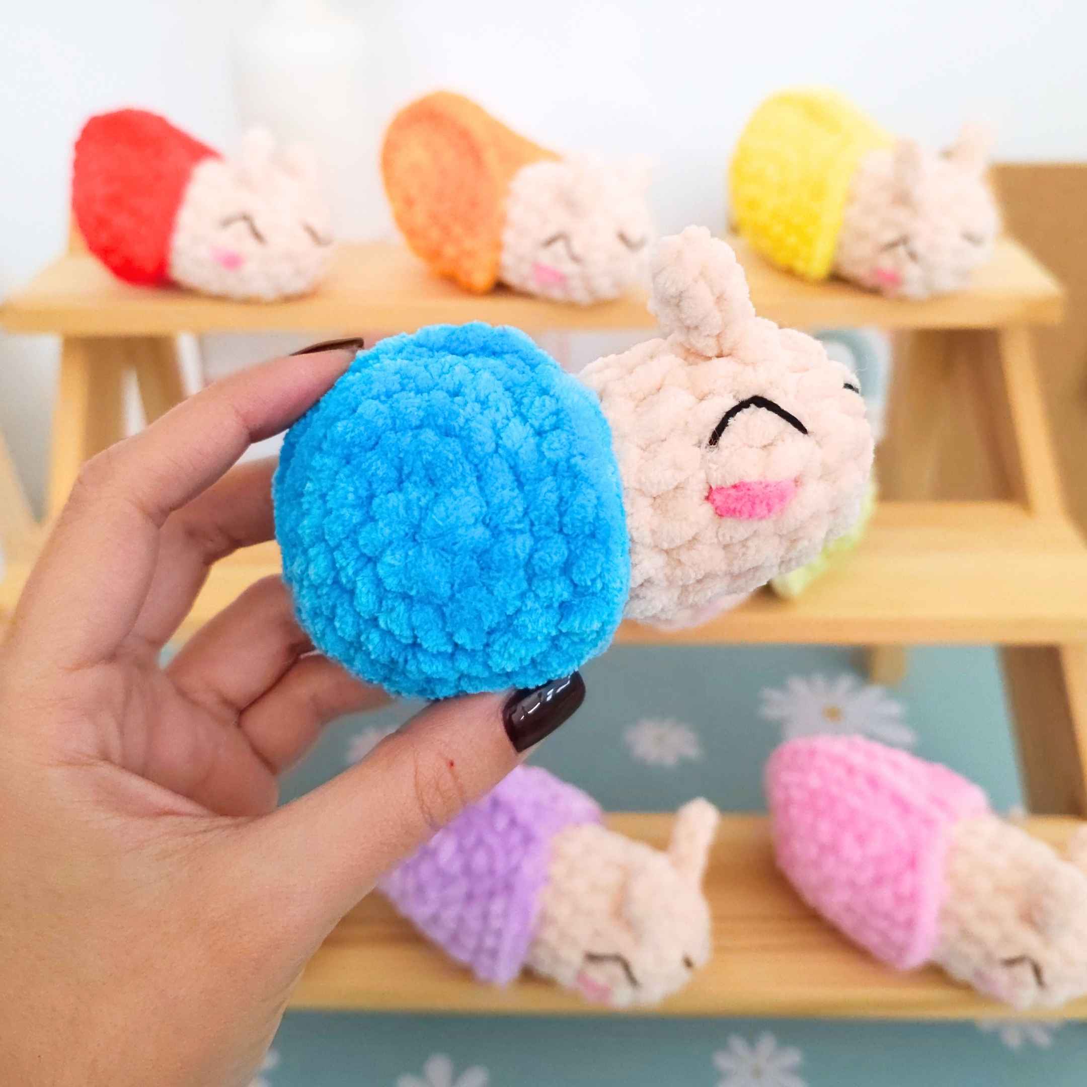 Cute Snail No-Sew Amigurumi Crochet Pattern PDF - HUGurumi